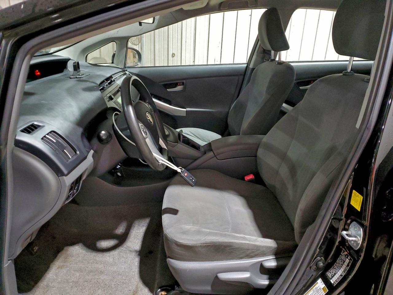 2010 Toyota Prius - Image 7