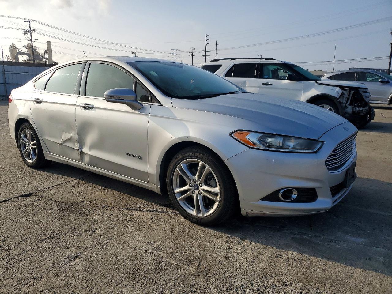 2016 Ford Fusion Se Hybrid - Фото 4