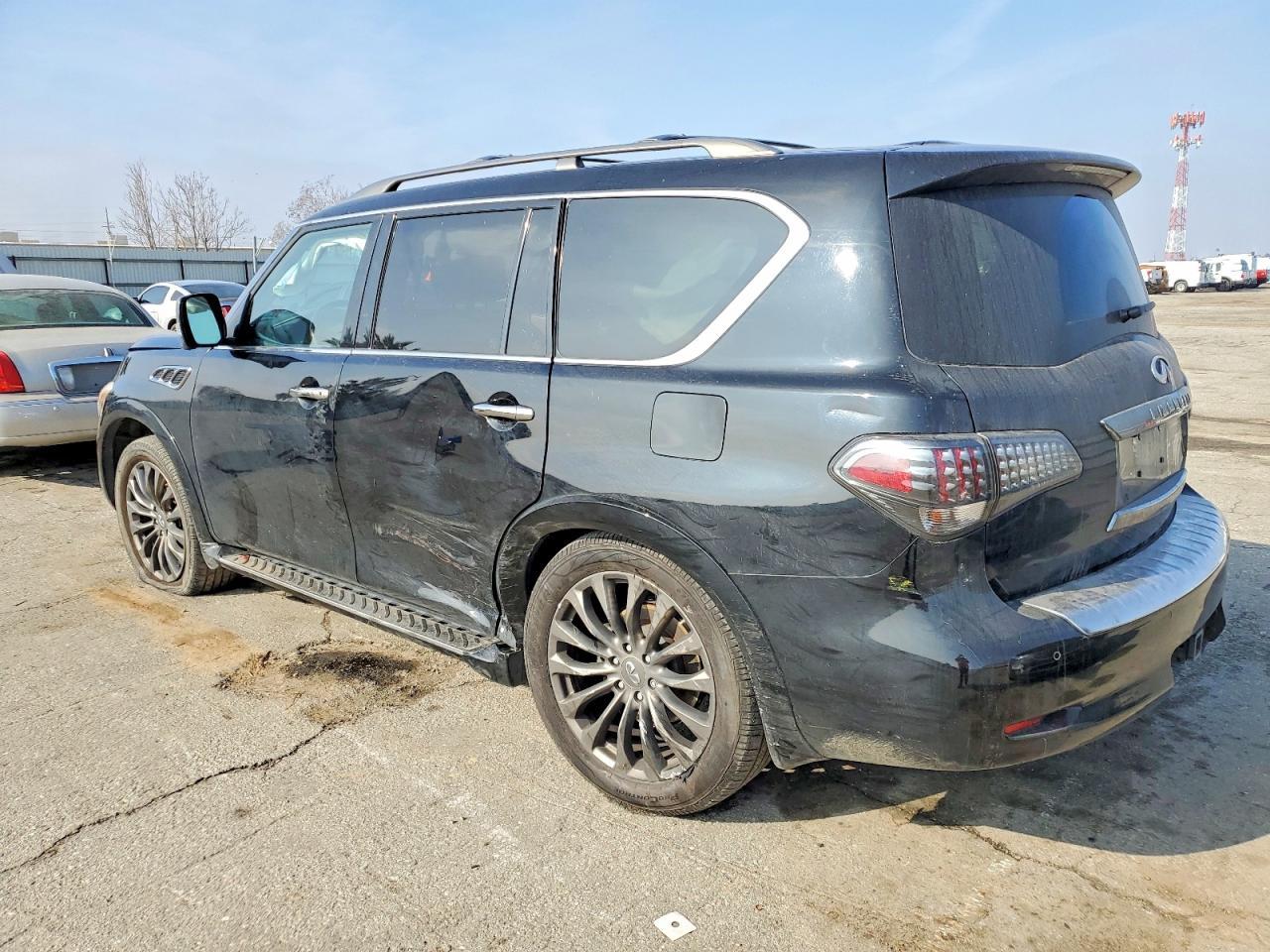 2017 Infiniti Qx80 Base - Фото 2