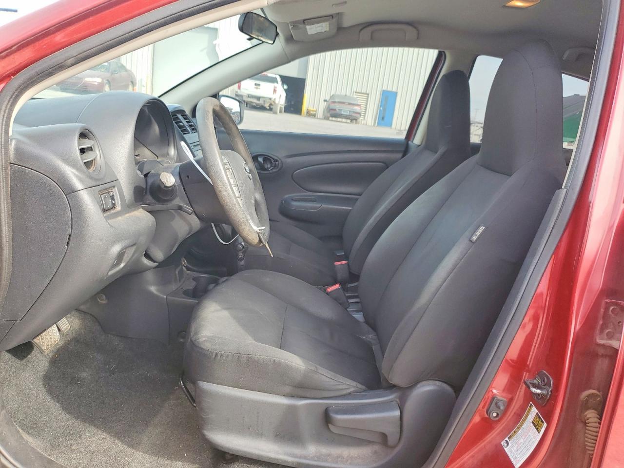 2017 Nissan Versa 1.6 S Plus - Фото 7