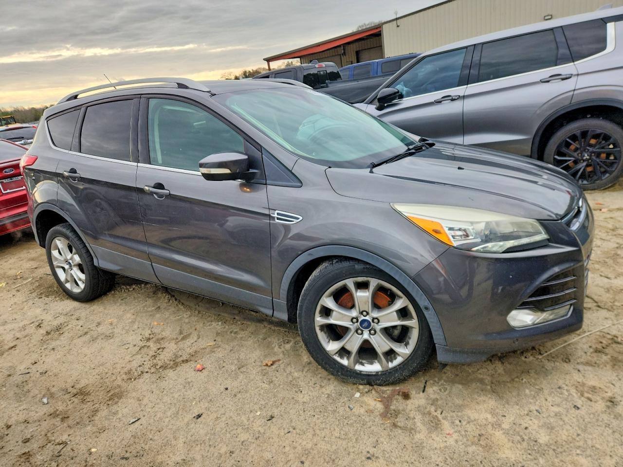2016 Ford Escape Titanium - Фото 4