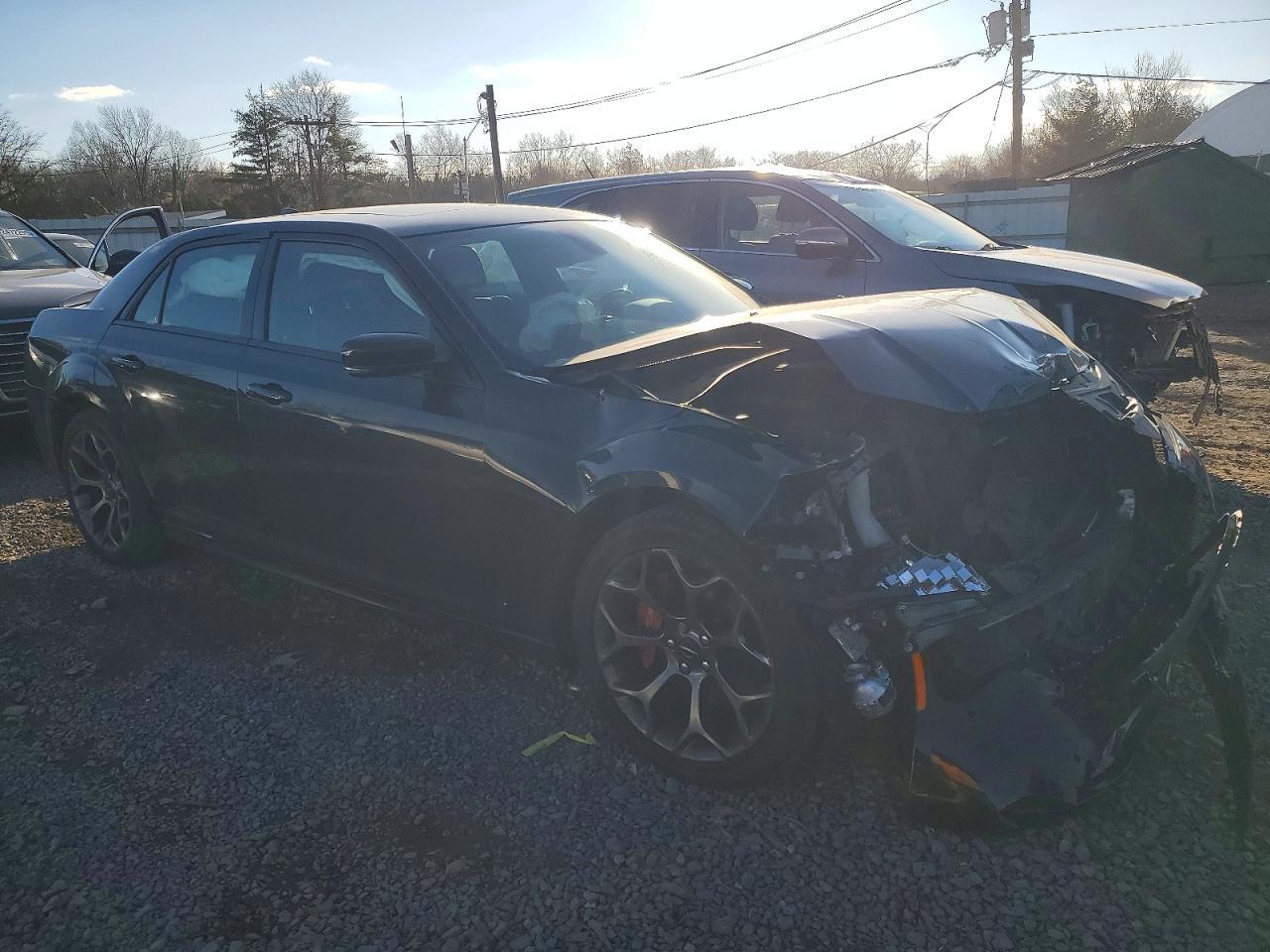 2015 Chrysler 300 S - Фото 4