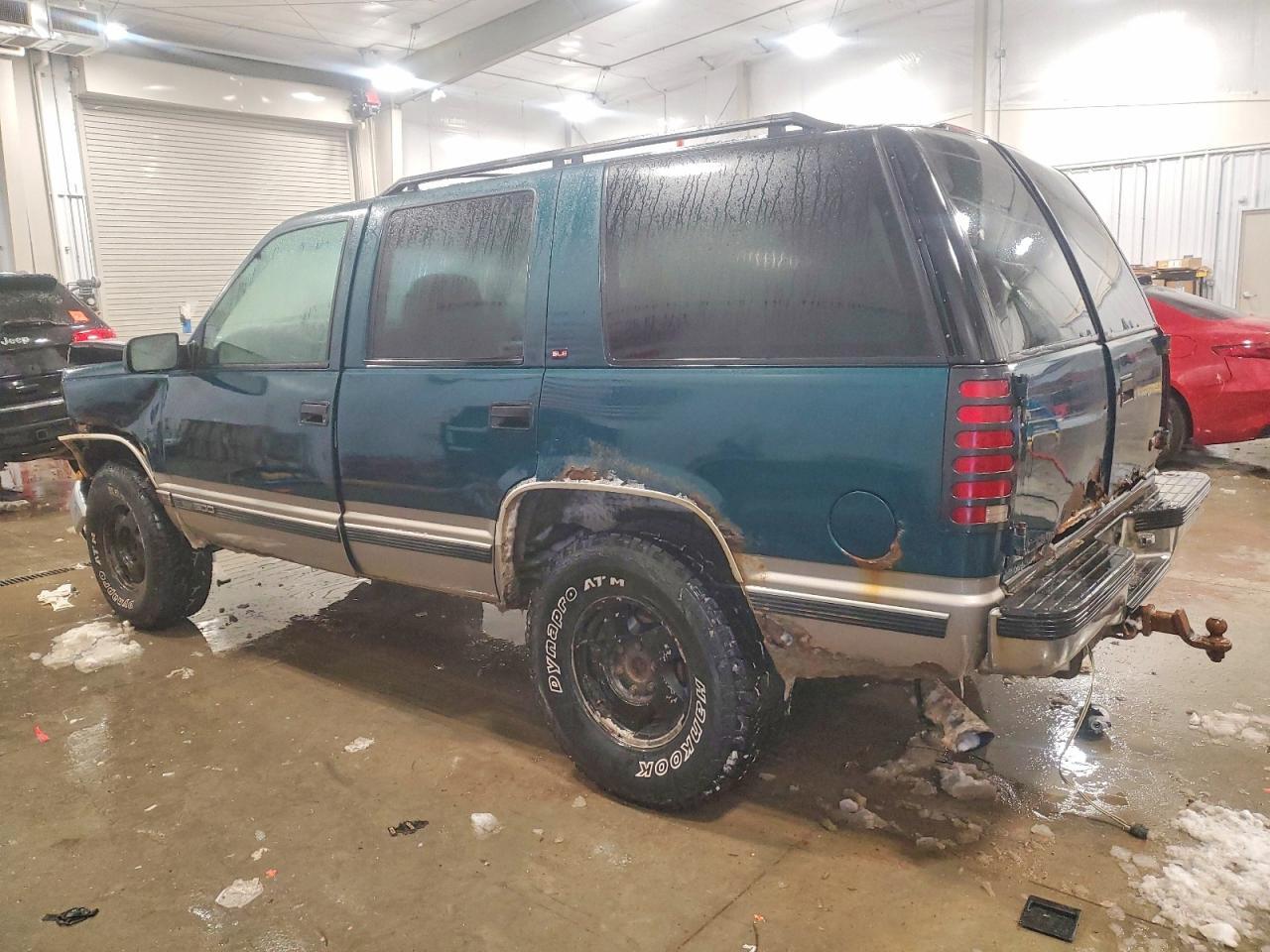 1999 GMC Yukon - Фото 2