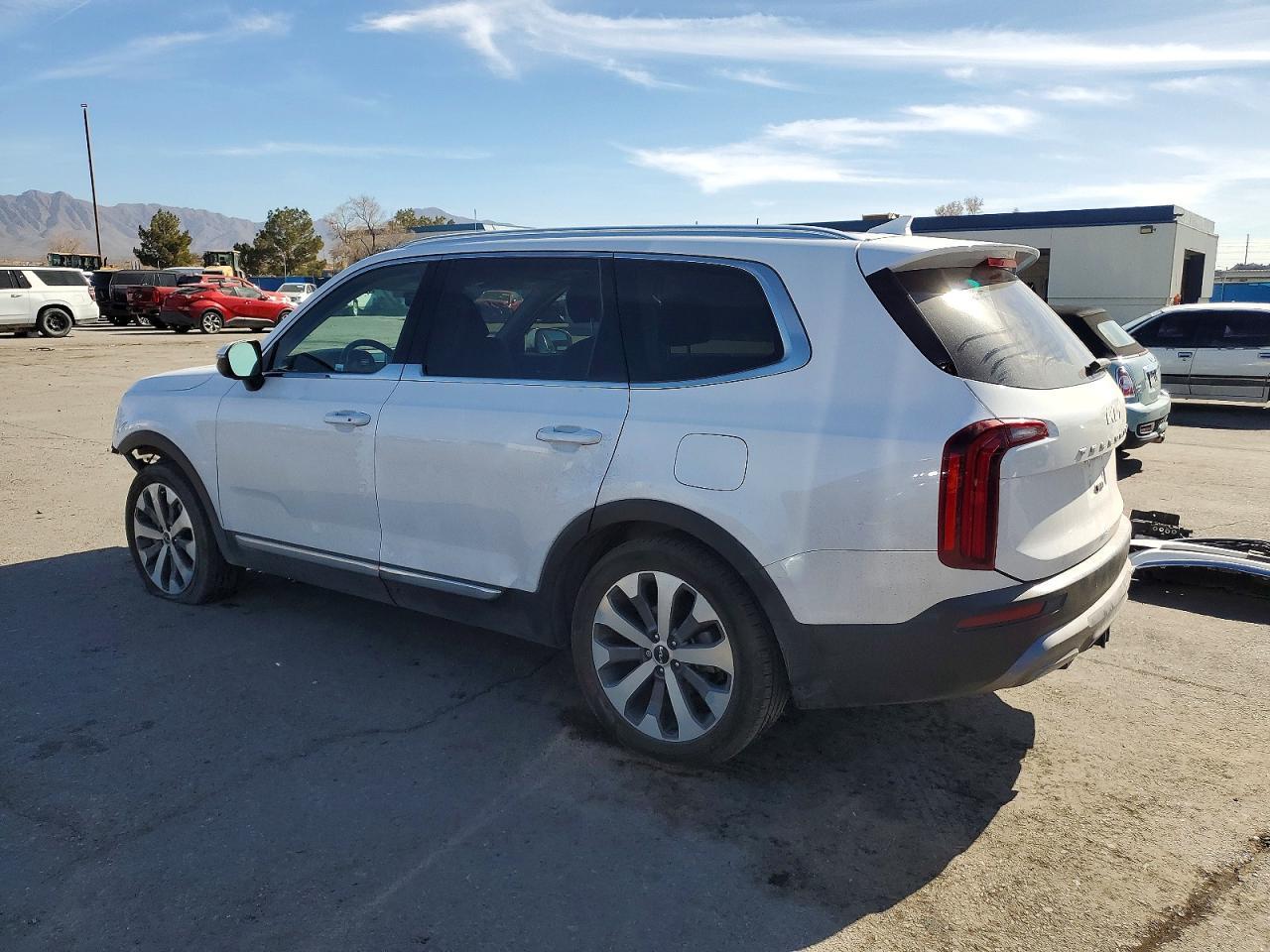 2022 Kia Telluride Ex - Фото 2