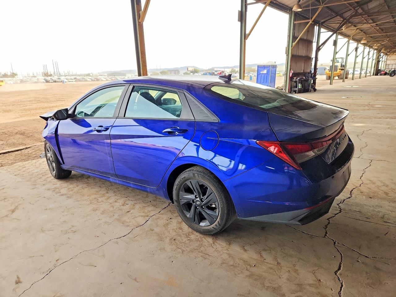 2023 Hyundai Elantra Sel - Фото 2