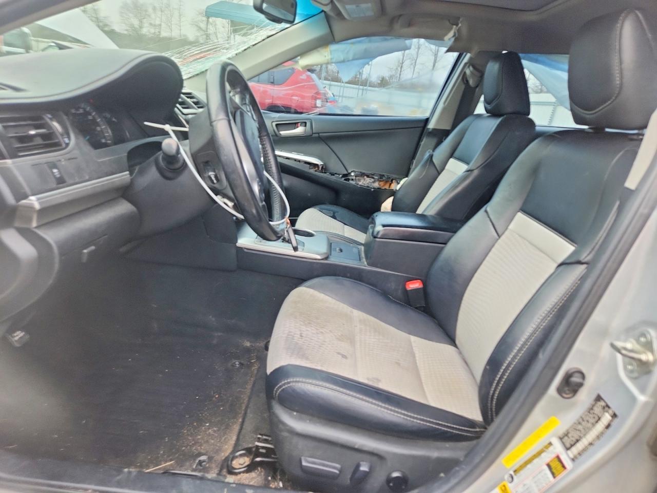 2013 Toyota Camry - Image 7