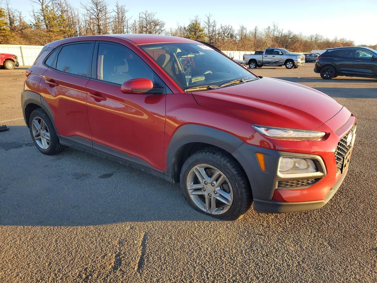 2021 Hyundai Kona Se - Фото 4