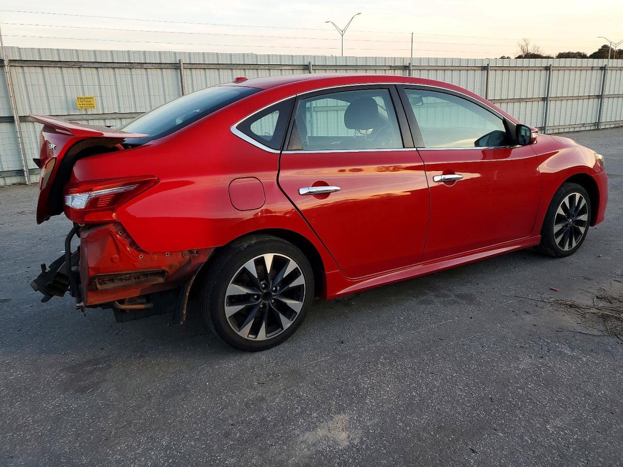 2019 Nissan Sentra S - Фото 3