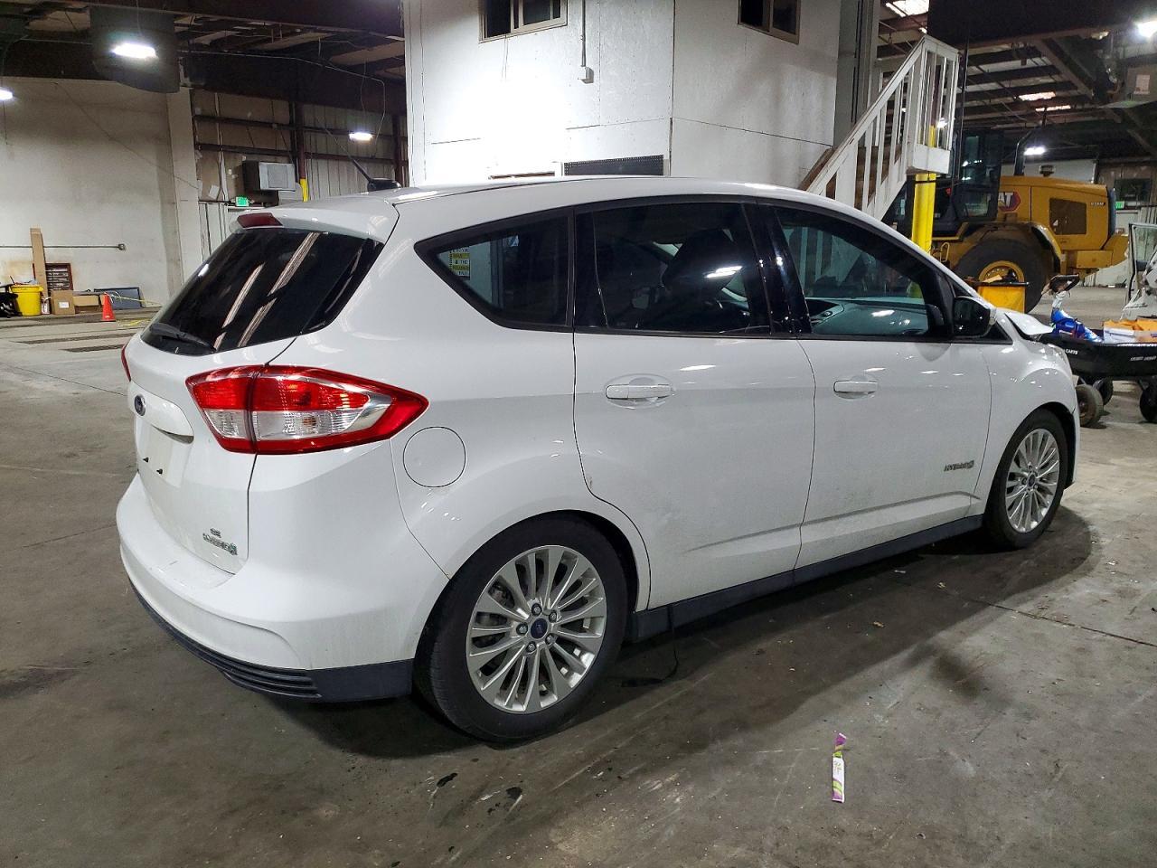 2018 Ford C-Max Se - Image 3