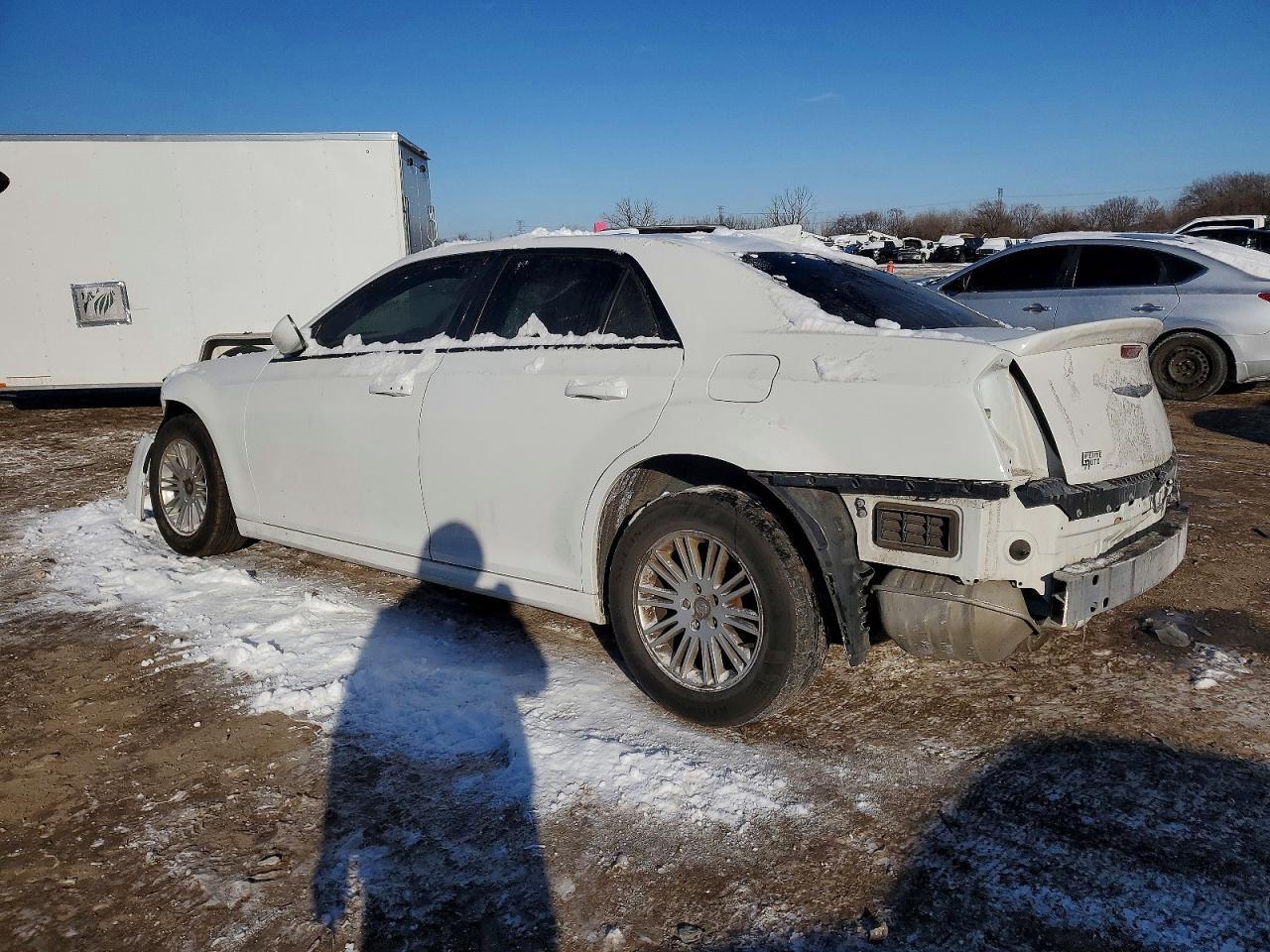 2018 Chrysler 300 S - Фото 2