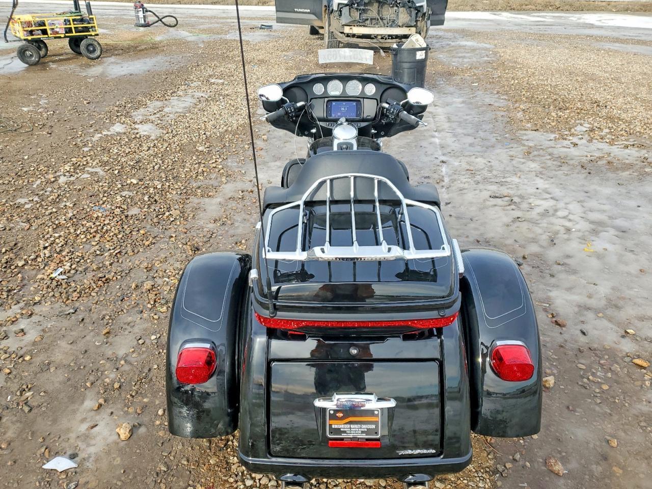 2024 Harley Davidson Flhtcutg - Image 4