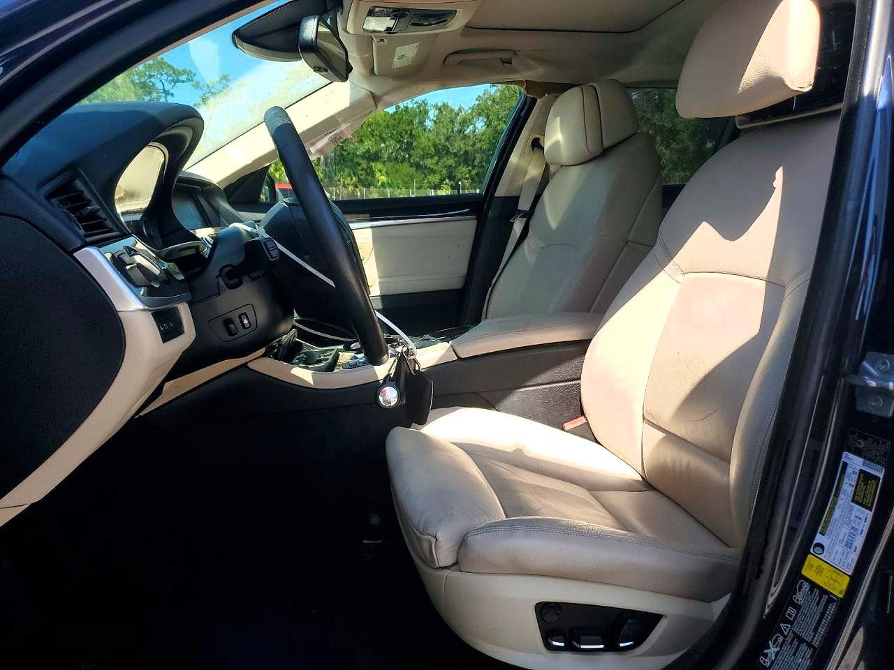 2012 BMW 535 Xi - Image 7