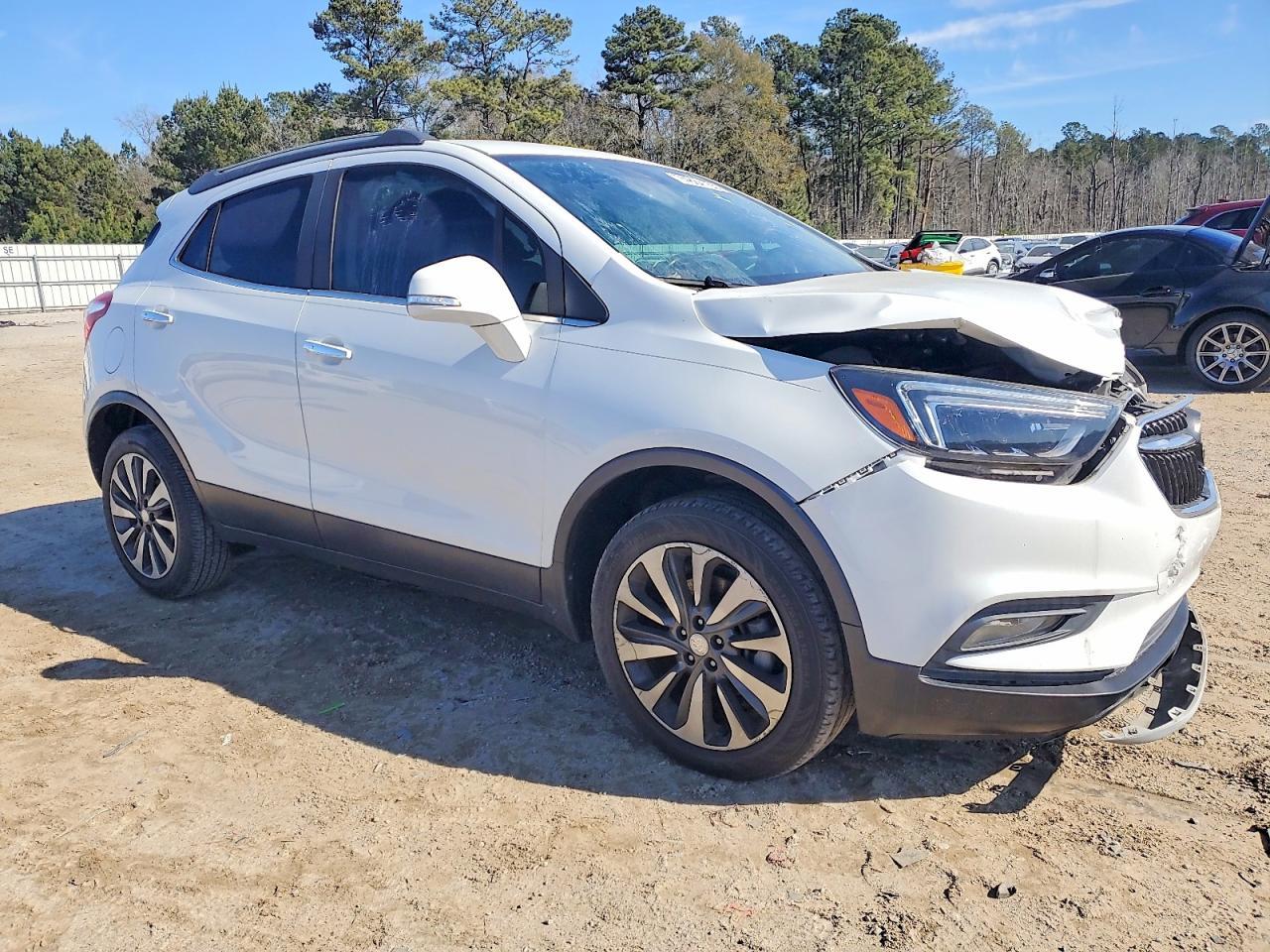 2019 Buick Encore Essence - Image 4