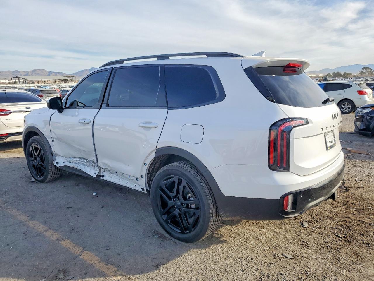 2025 Kia Telluride Ex X-Line - Фото 2