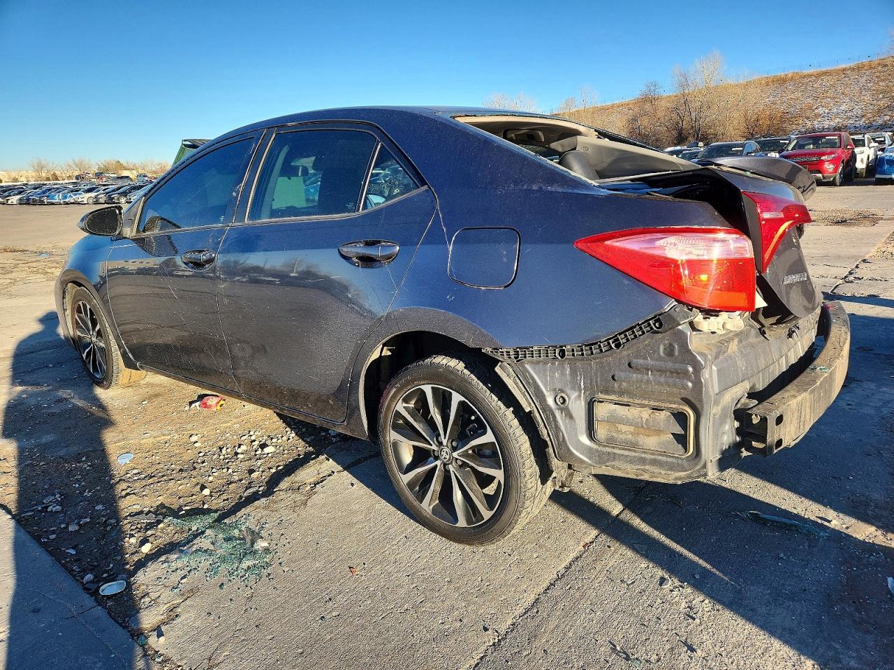 2017 Toyota Corolla - Image 2