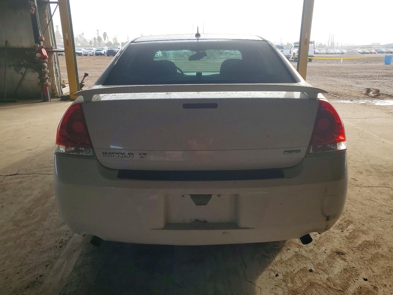 2014 Chevrolet Impala Limited Lt - Image 6