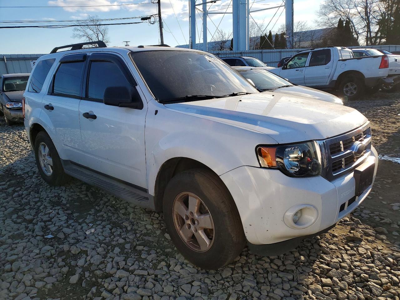 2009 Ford Escape Xlt - Фото 4