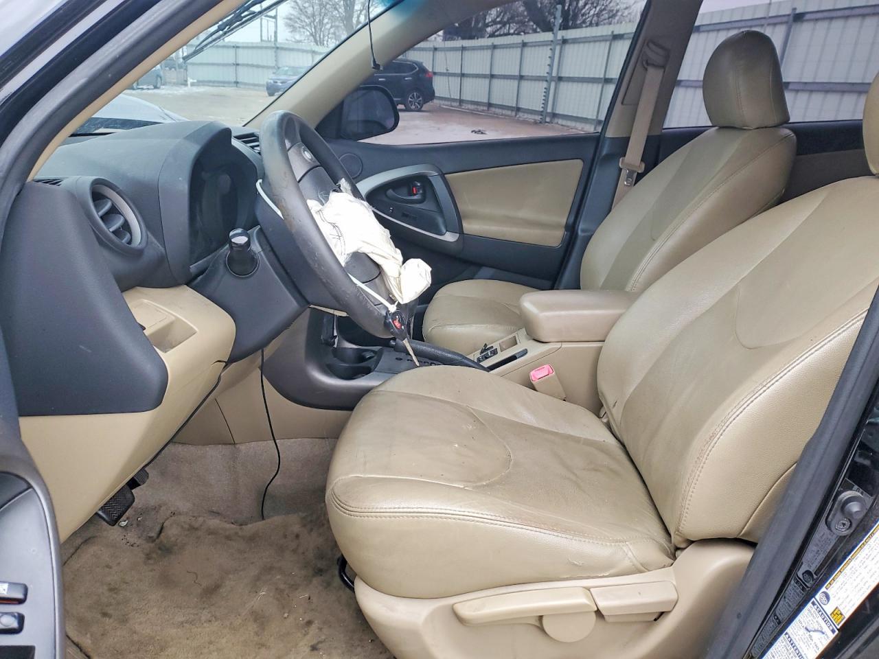 2010 Toyota Rav4 - Image 7