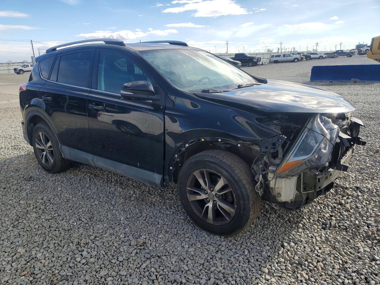 2018 Toyota Rav4 Adventure - Фото 4
