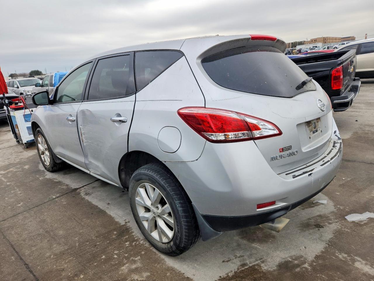 2014 Nissan Murano S - Image 2