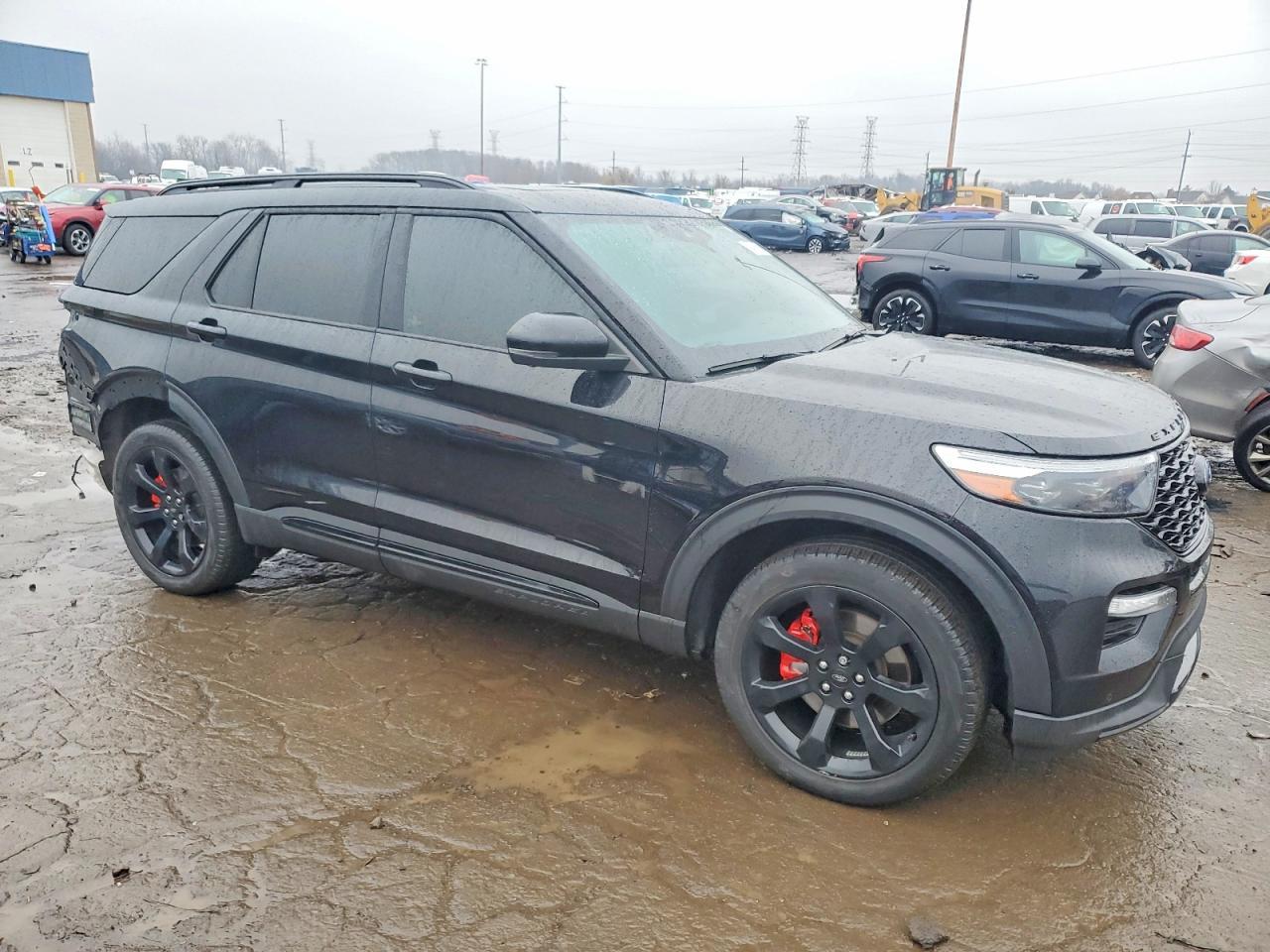 2023 Ford Explorer St - Image 4