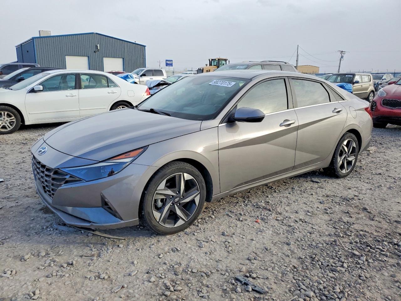 2022 Hyundai Elantra Sel