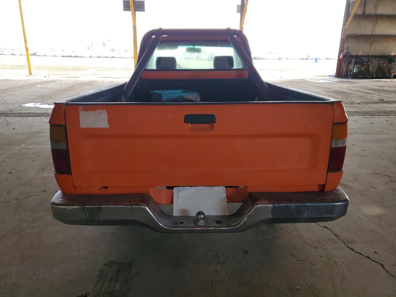 1989 Toyota Pickup 1 Ton Long Bed Dlx - Image 6