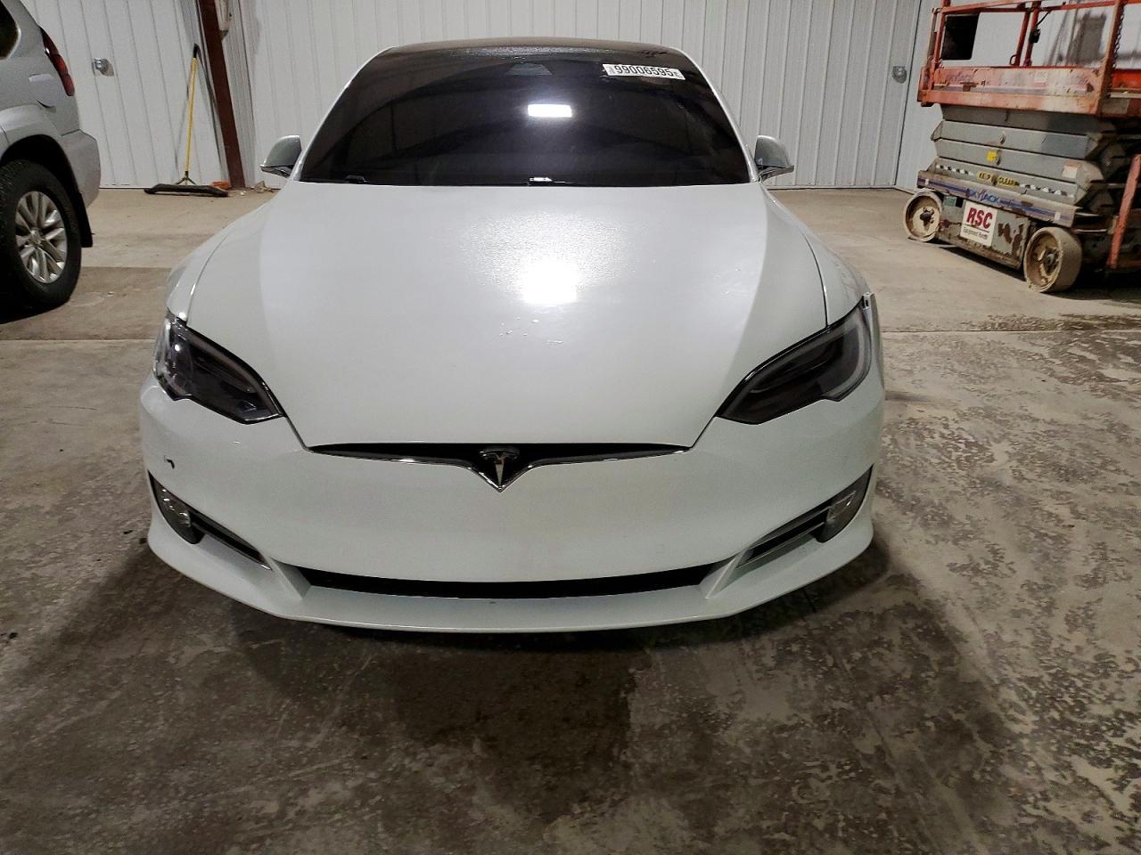 2018 Tesla Model S - Фото 5