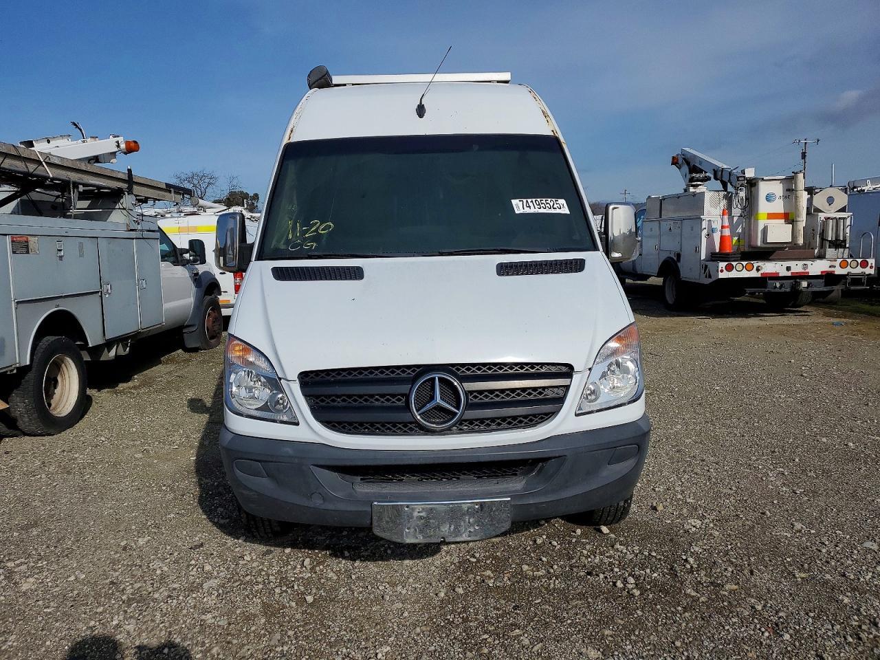 2008 Dodge Sprinter 2500 - Image 5