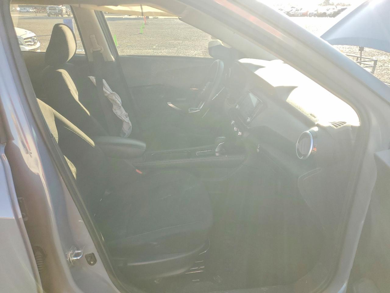 2024 Niss Kicks - Image 7