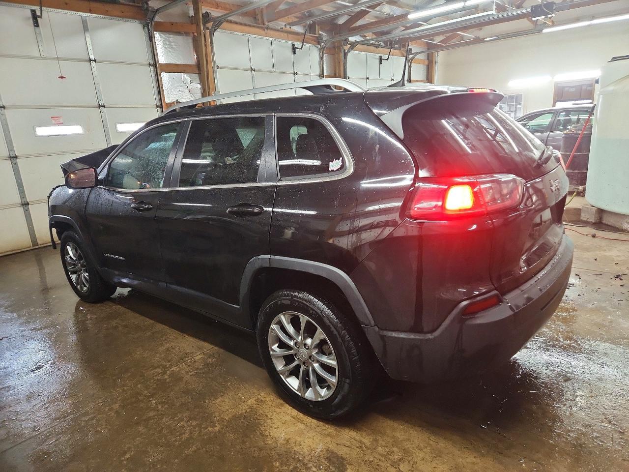 2020 Jeep Cherokee Latitude Plus - Фото 2