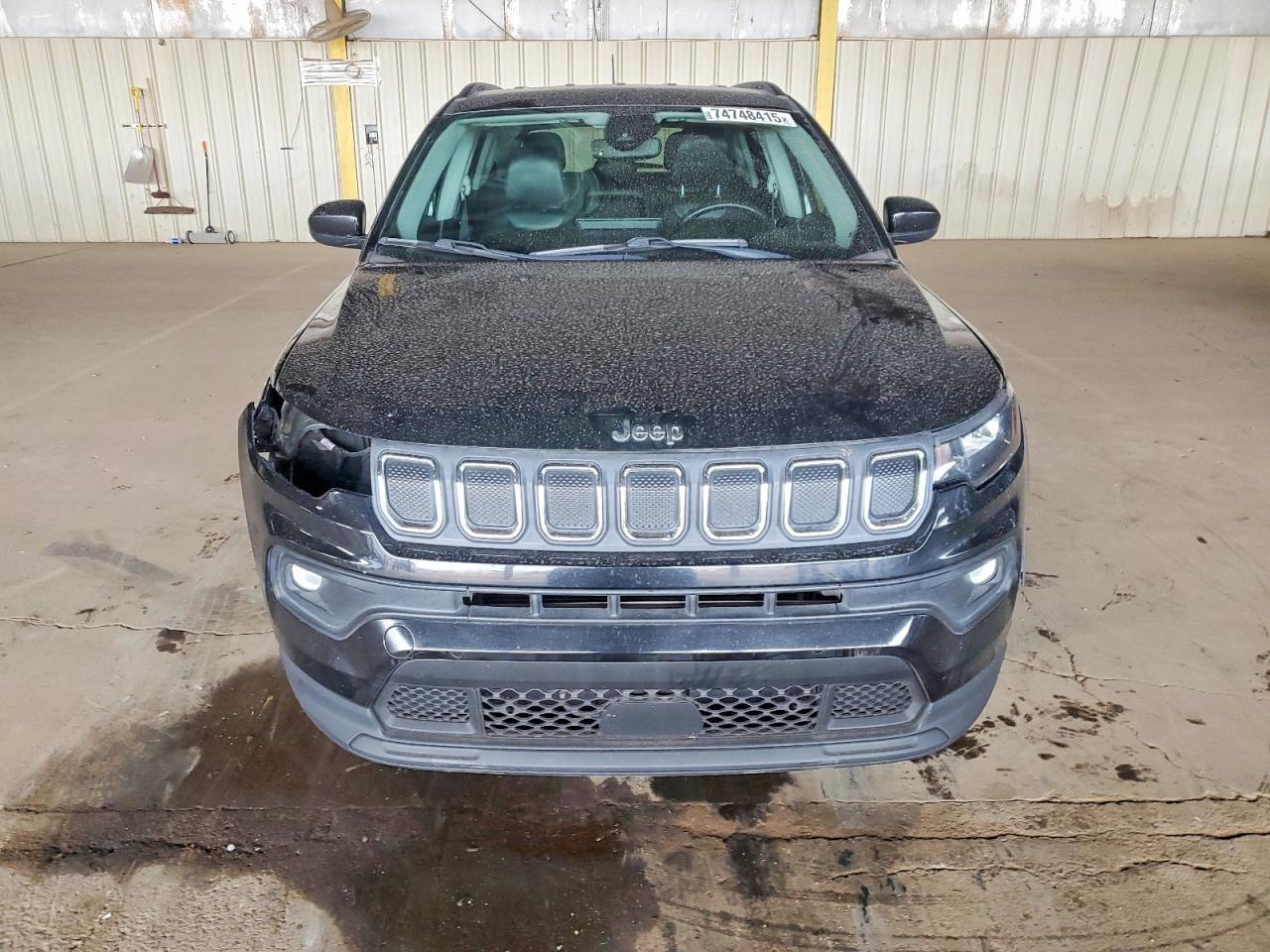 2022 Jeep Compass Latitude - Image 5
