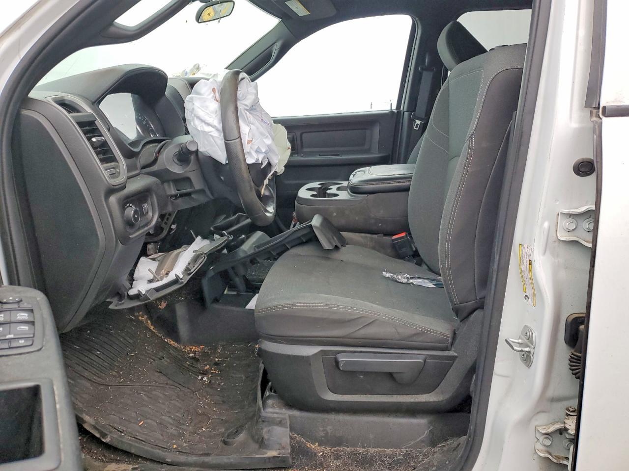 2022 Ram 2500 Tradesman - Image 7