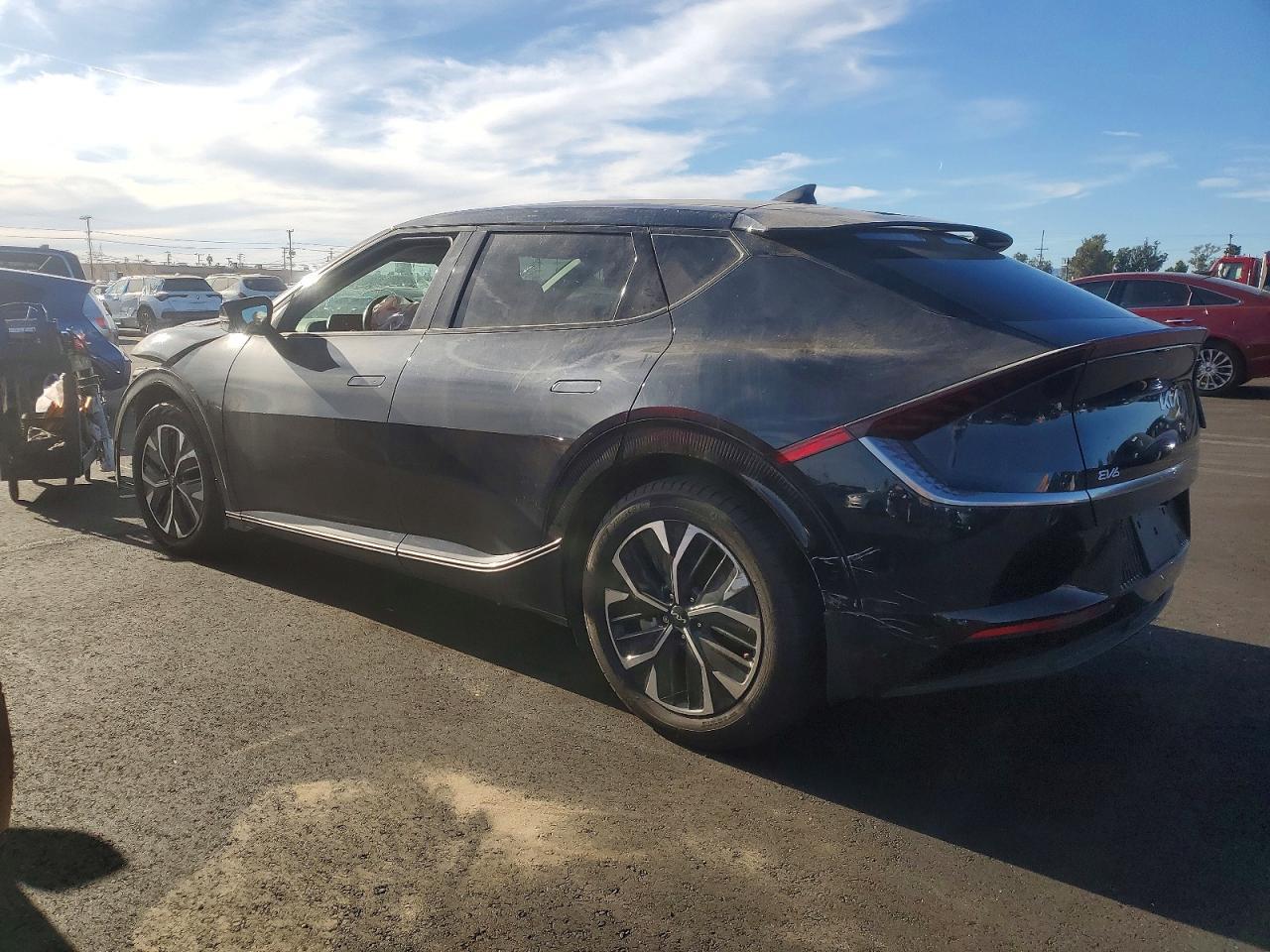 2022 Kia Ev6 Light - Фото 2