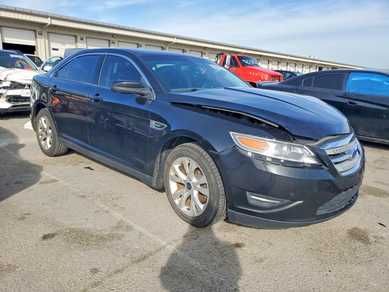 2011 Ford Taurus Sel - Image 4