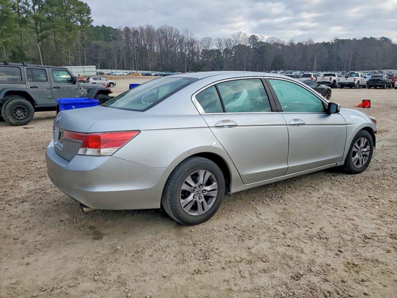 2012 Honda Accord Lxp - Фото 3