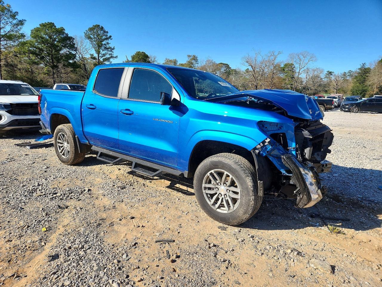 2024 Chevrolet Colorado Lt - Image 4
