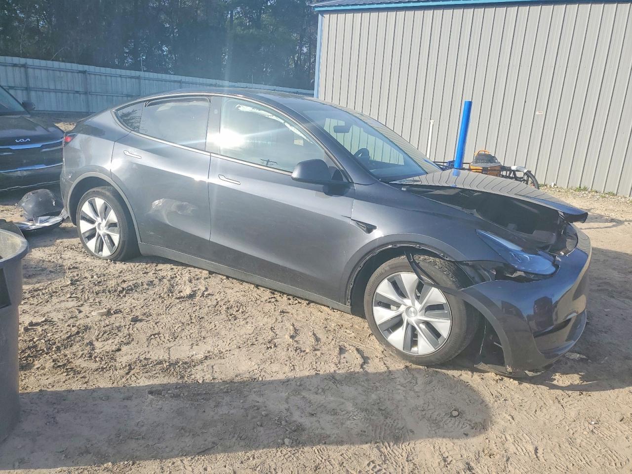 2024 Tesla Model Y - Фото 4