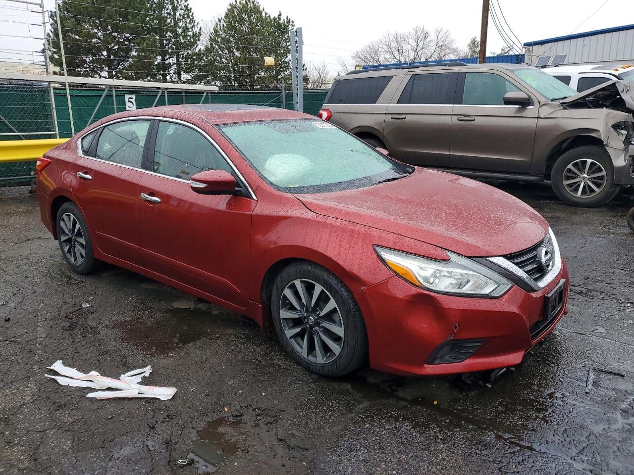 2016 Nissan Altima 2.5 - Фото 4