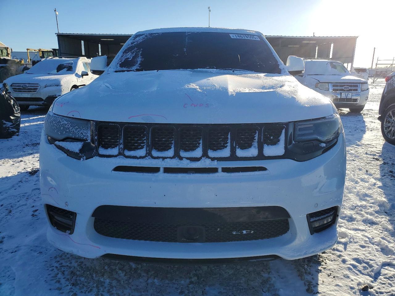 2017 Jeep Cheeroke - Image 5