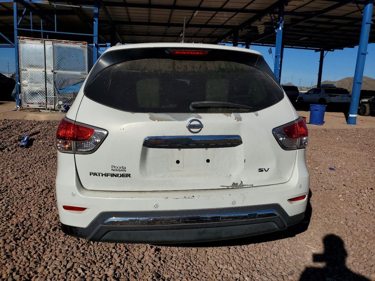 2014 Nissan Pathfinder S - Фото 6