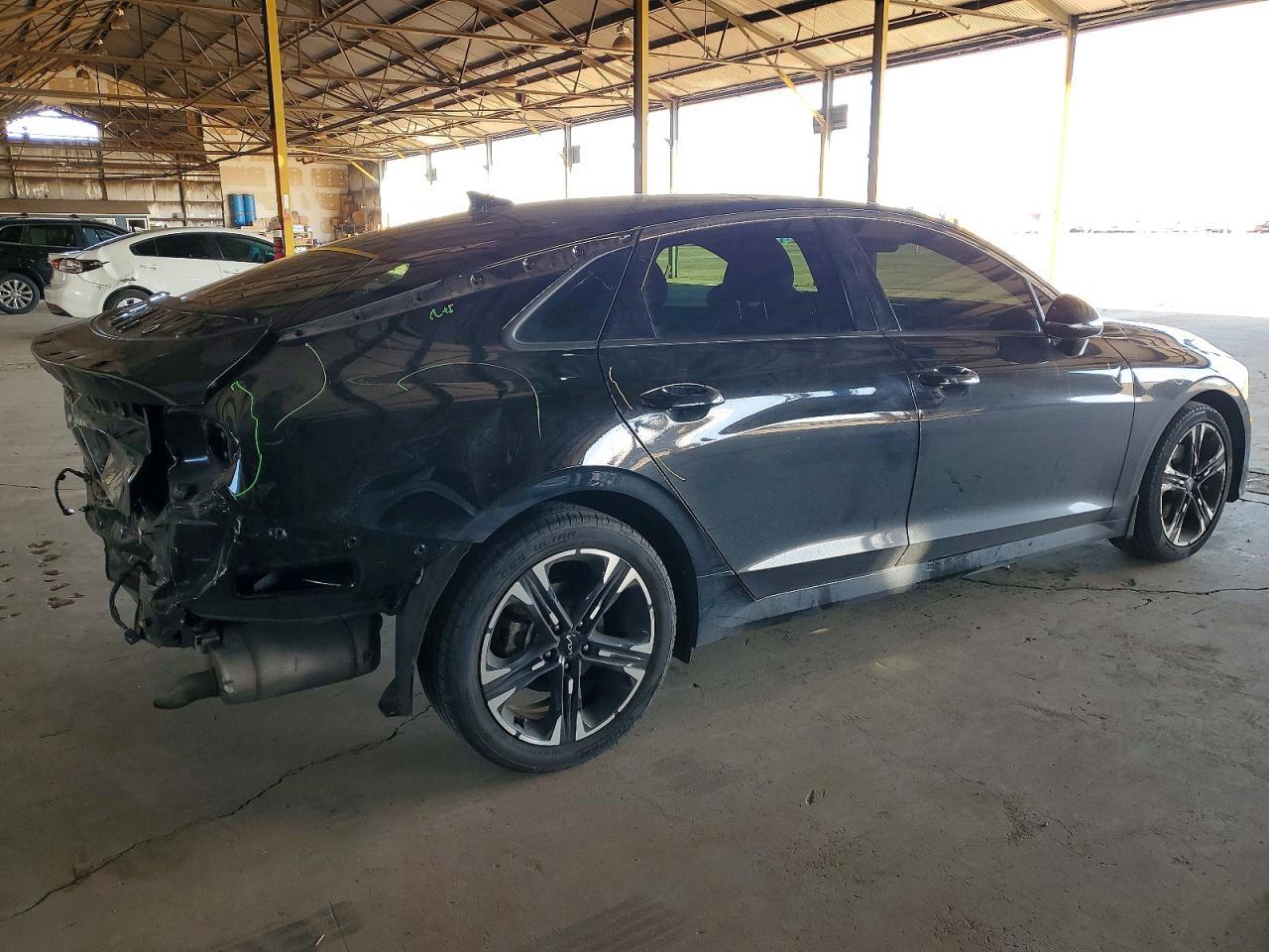 2022 Kia K5 Gt Line - Image 3