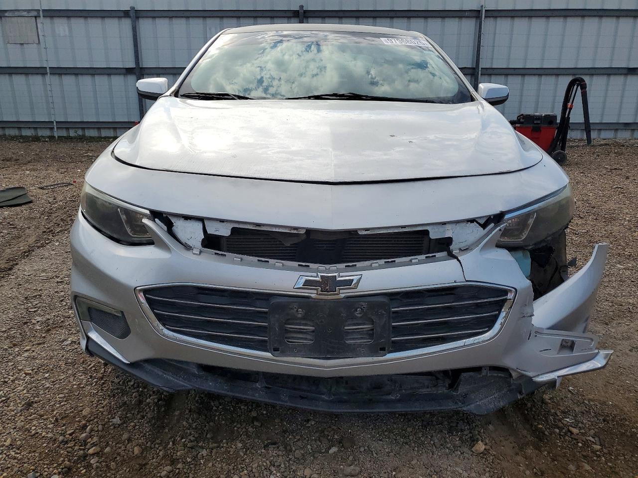 2017 Chevrolet Malibu Lt - Image 5