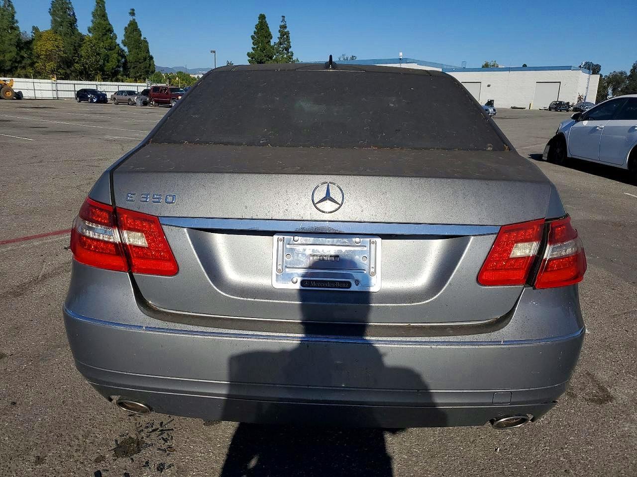 2010 Mercedes-Benz E 350 - Фото 6
