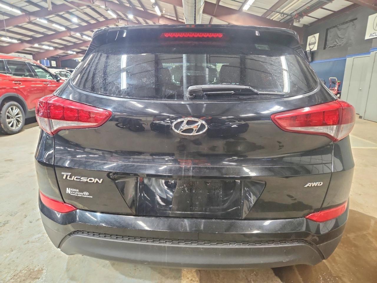 2017 Hyundai Tucson Limited - Image 6