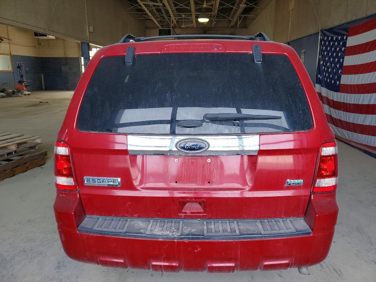 2011 Ford Escape Limited - Фото 6