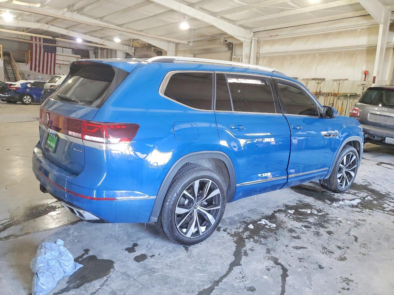 2025 Volkswagen Atlas Sel Premium R-Line - Фото 3