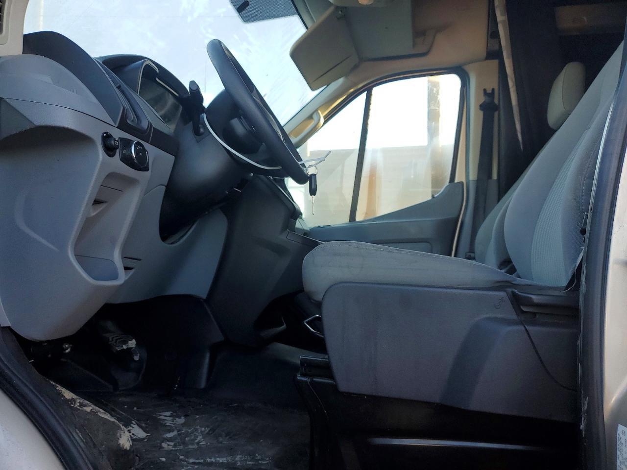 2018 Ford Transit T-250 Utility / Service Van - Image 7