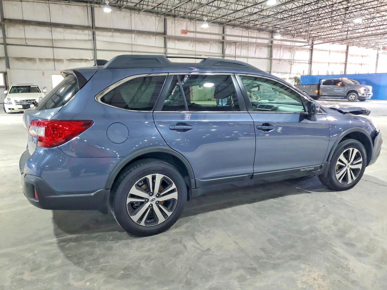 2018 Subaru Outback 2.5I Limited - Image 3