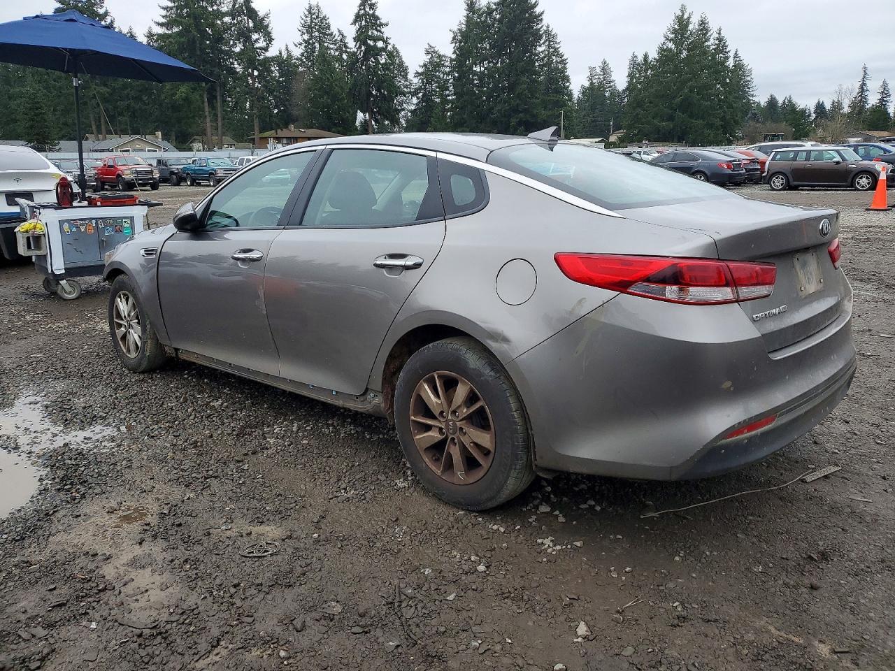 2018 Kia Optima Lx - Image 2